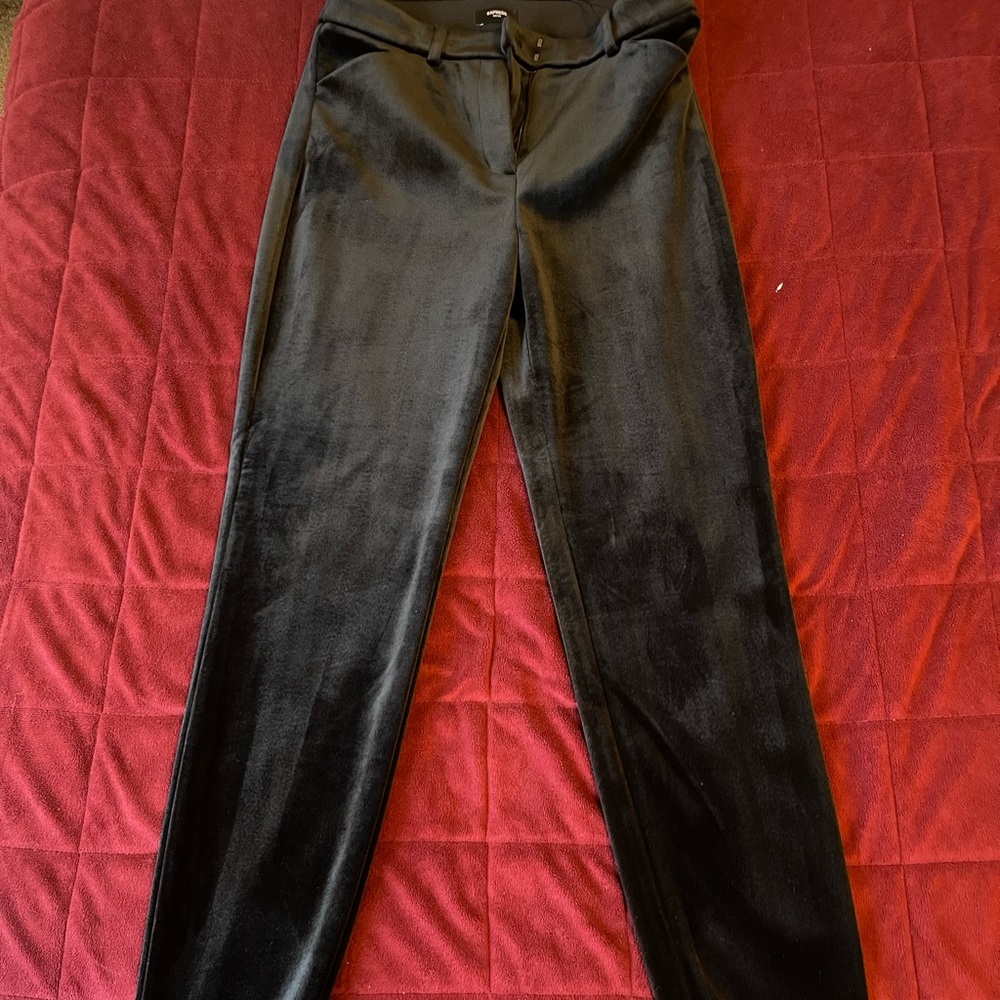 Express Black Velvet High Rise skinny pants